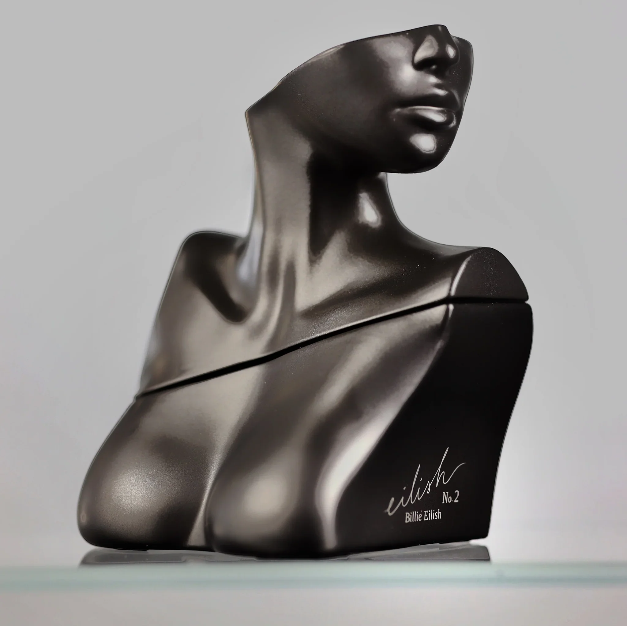 Billie Eilish Eilish No.2 EDP Gift Set - Image 4