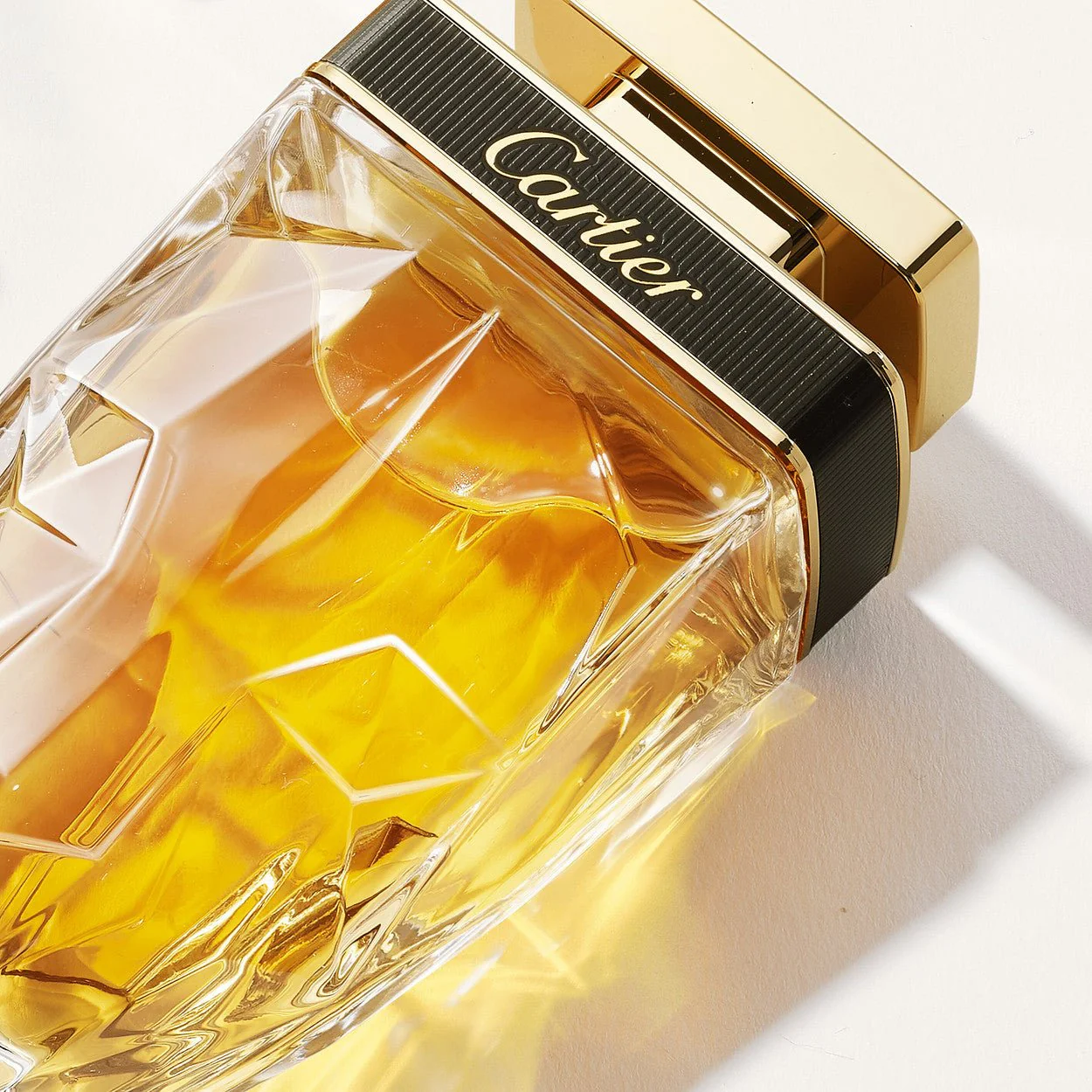 Cartier La Panthere Parfum - Image 3