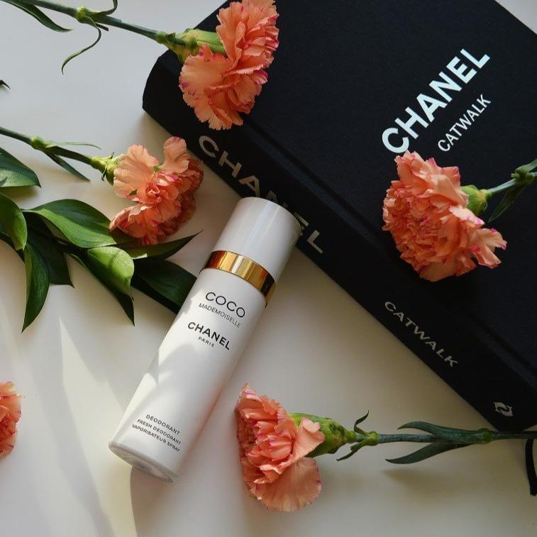 CHANEL Coco Mademoiselle Deodorant Spray - Image 2
