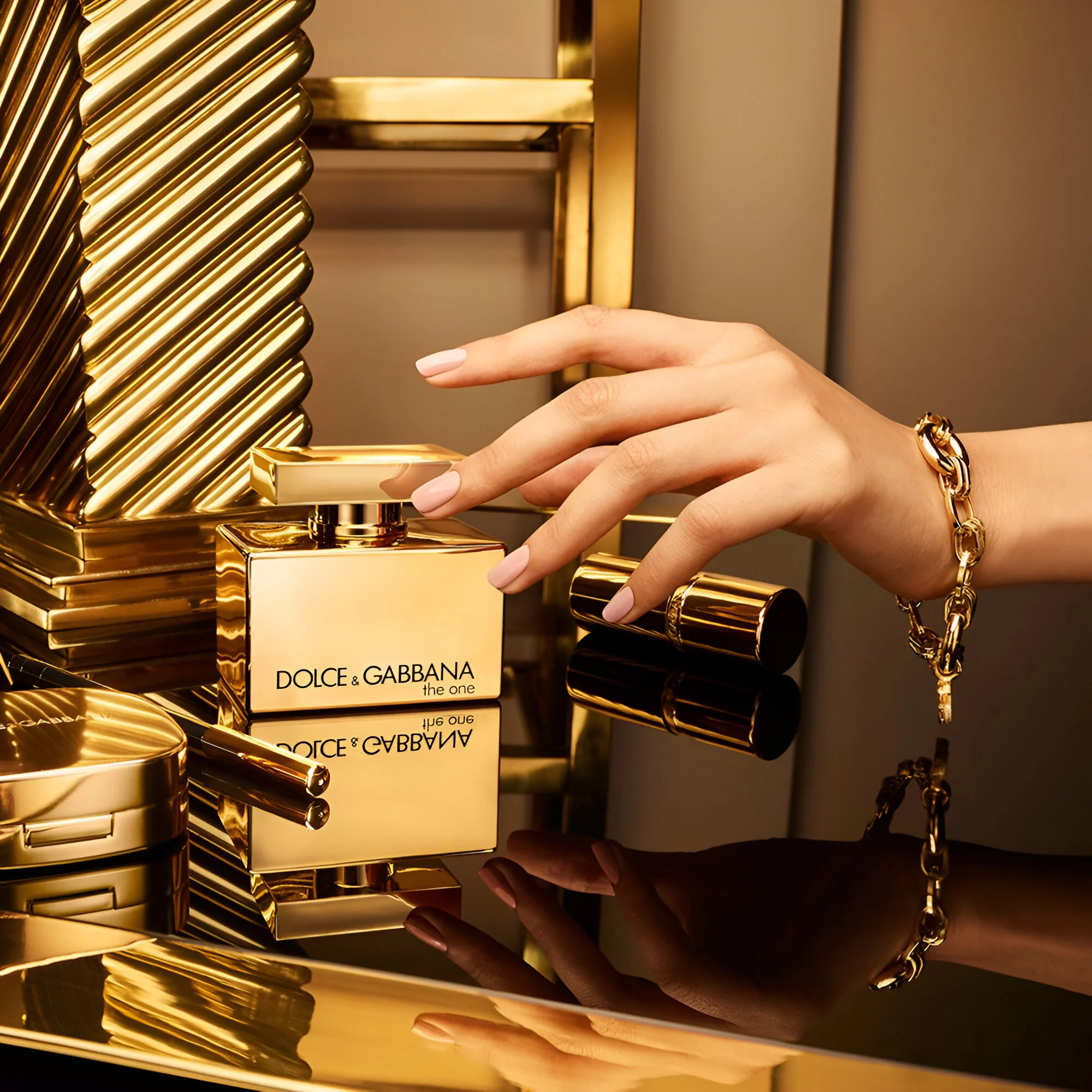 Dolce & Gabbana The One Gold Intense EDP - Image 2