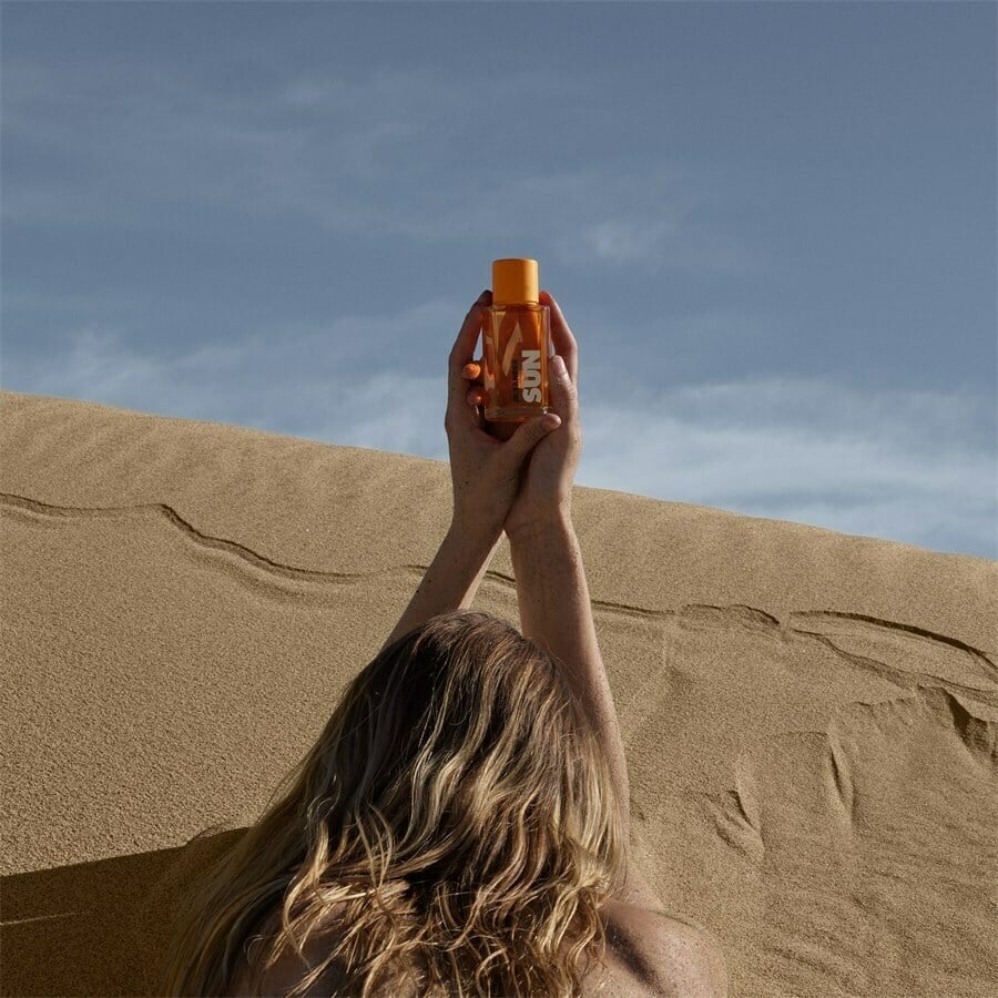 Jil Sander Sun EDP Shower Gel Gift Set For Women - Image 4