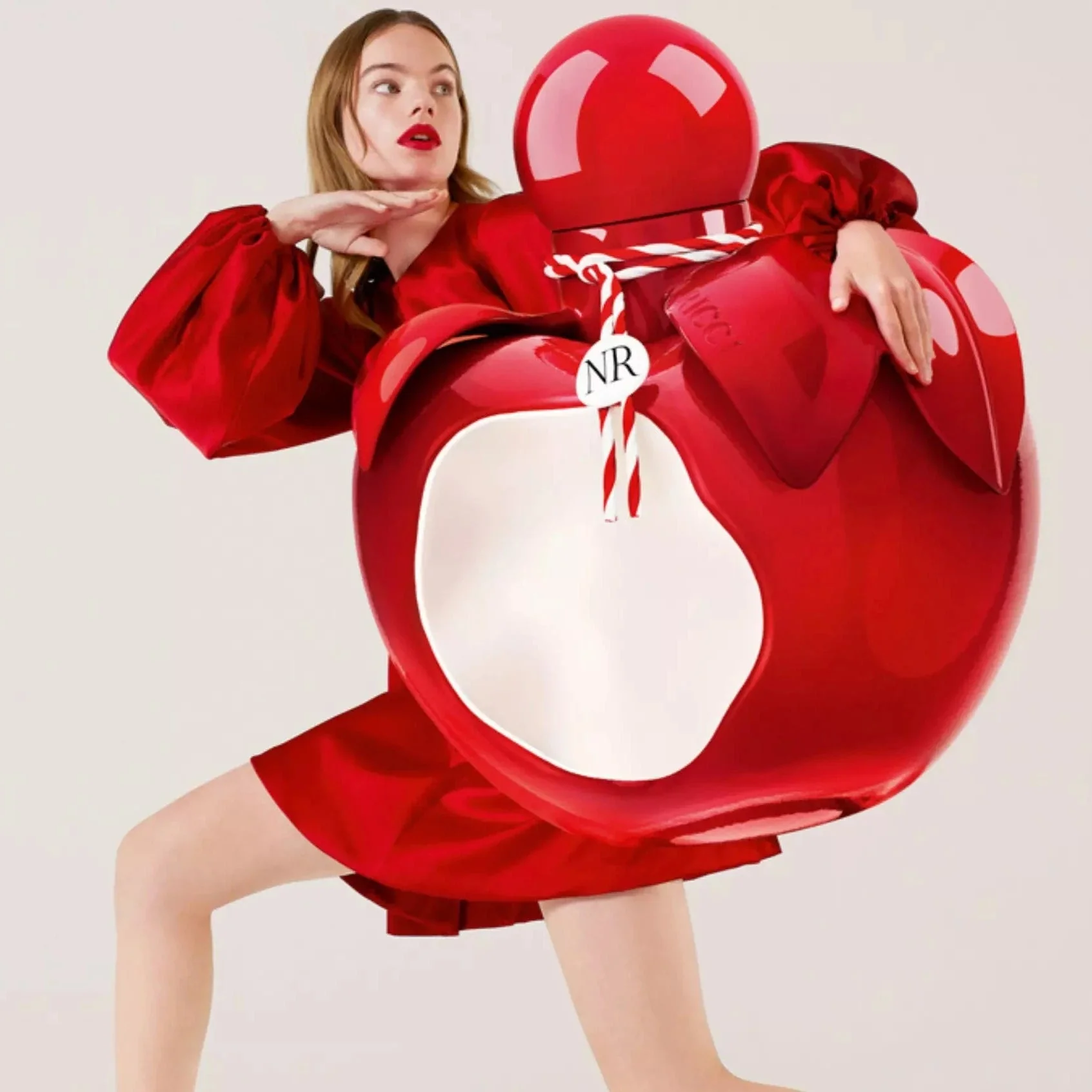 Nina Ricci Nina Rouge EDT - Image 2