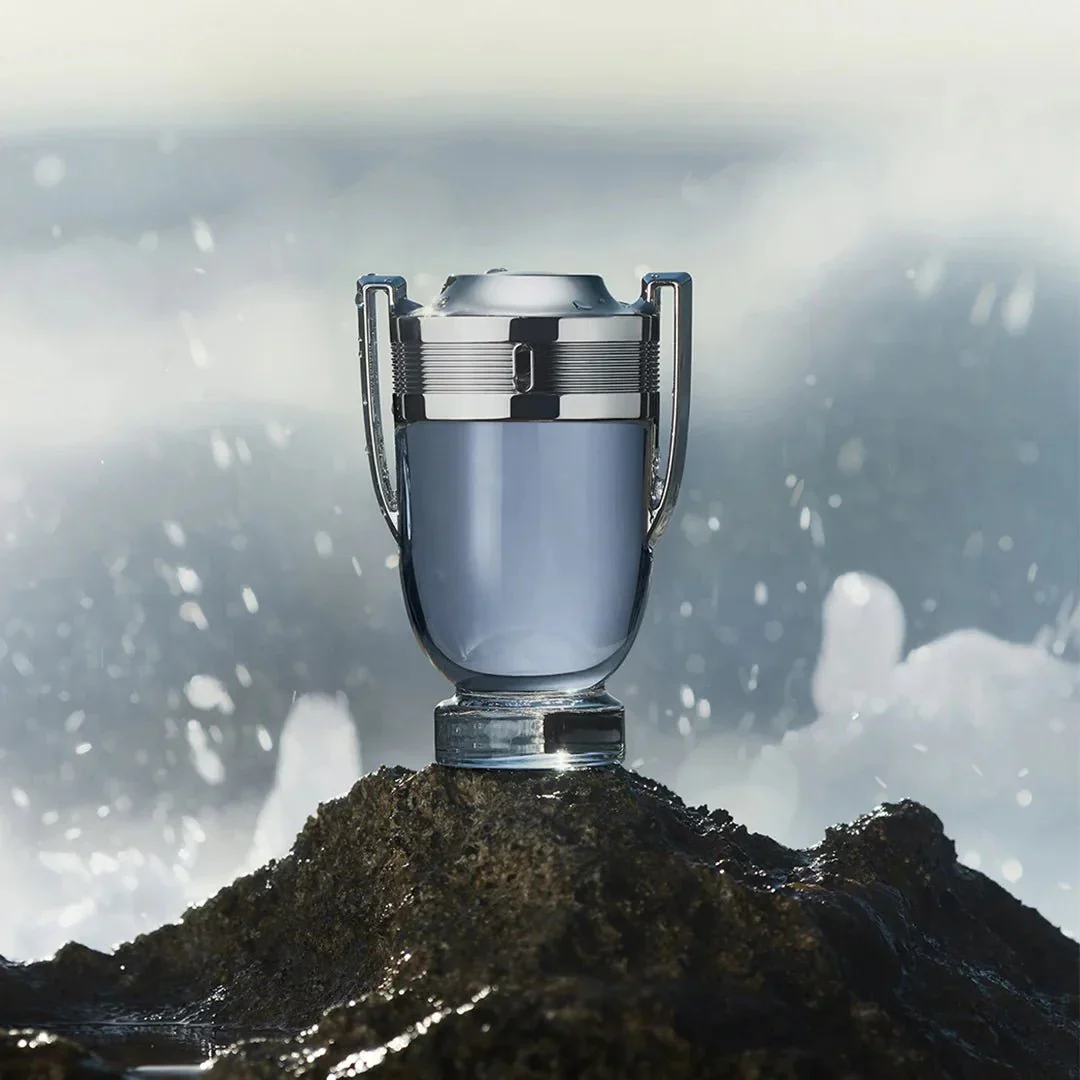 Paco Rabanne Invictus 3-Piece Gift Set for Him 2 - Image 3