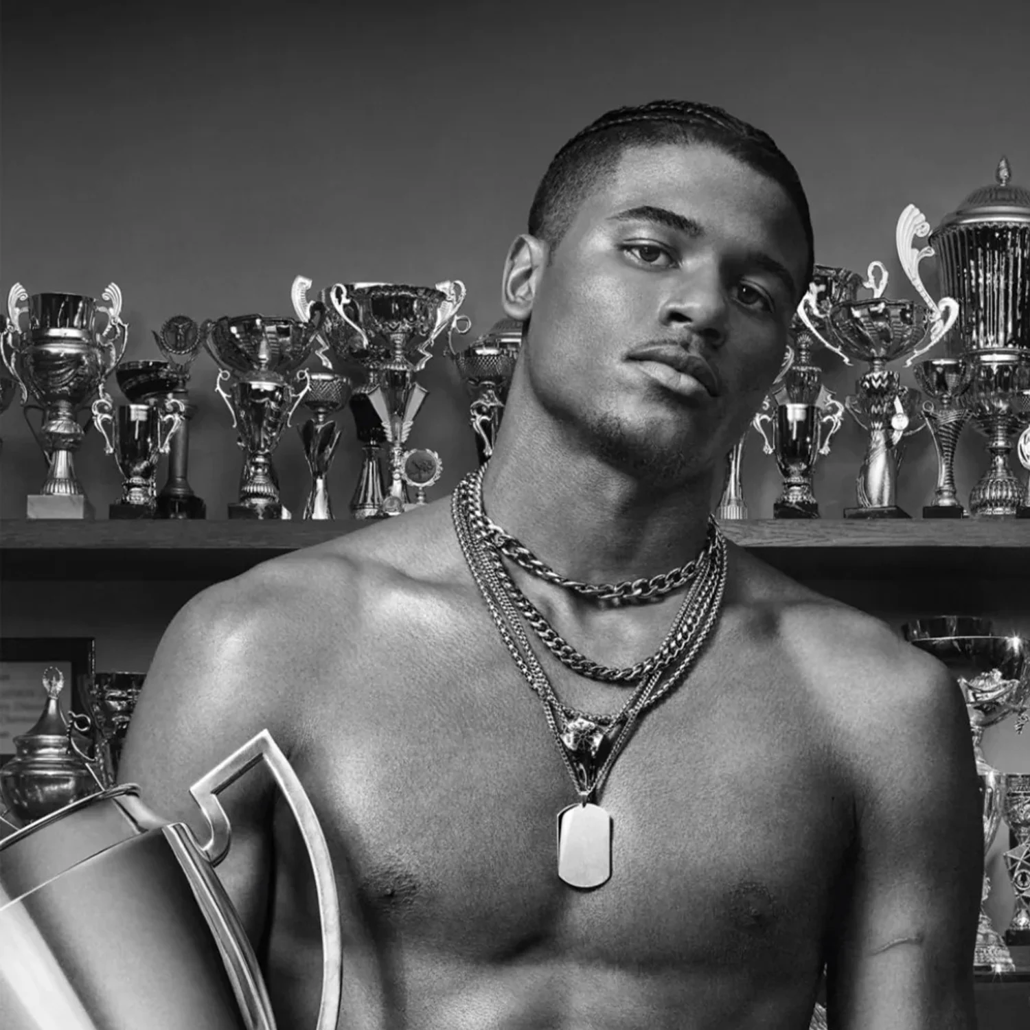 Paco Rabanne Invictus Gift Set for Him 6 - Image 4