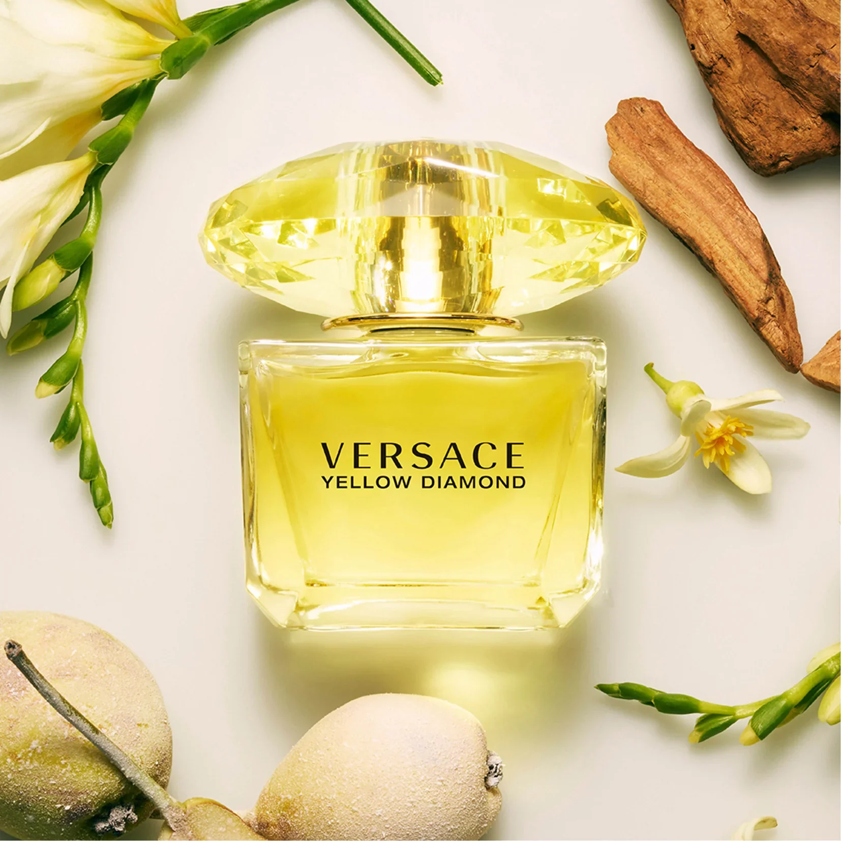 Versace Yellow Diamond Gift Set for Her 3 - Image 3