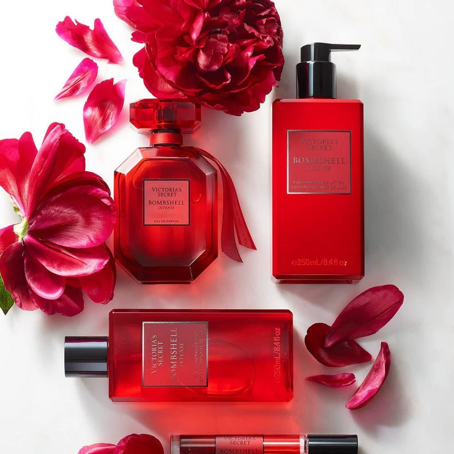 Victoria's Secret Bombshell Intense Body Lotion - Image 4