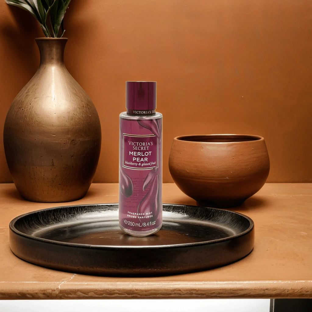 Victoria's Secret Merlot Pear Blackberry & Glazed Fruit Fragrance Mist - Image 2